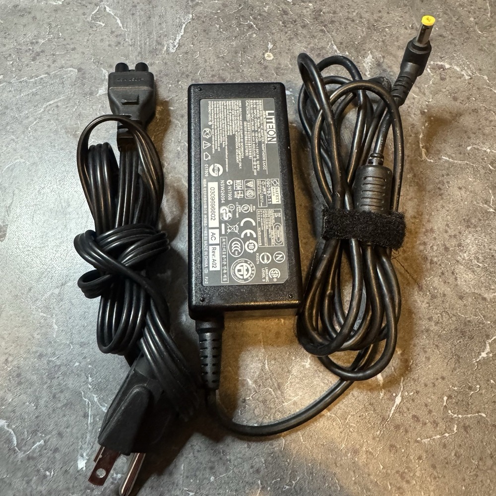 Lite-on Technology Corporation AC Adapter Pa-1650-22. 65W 19V Laptop Charger.